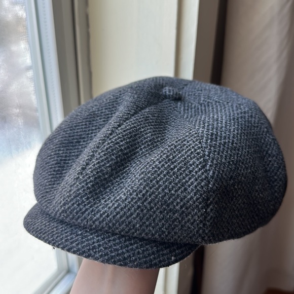 Grey Wool Vintage Style Cap - Picture 2 of 3
